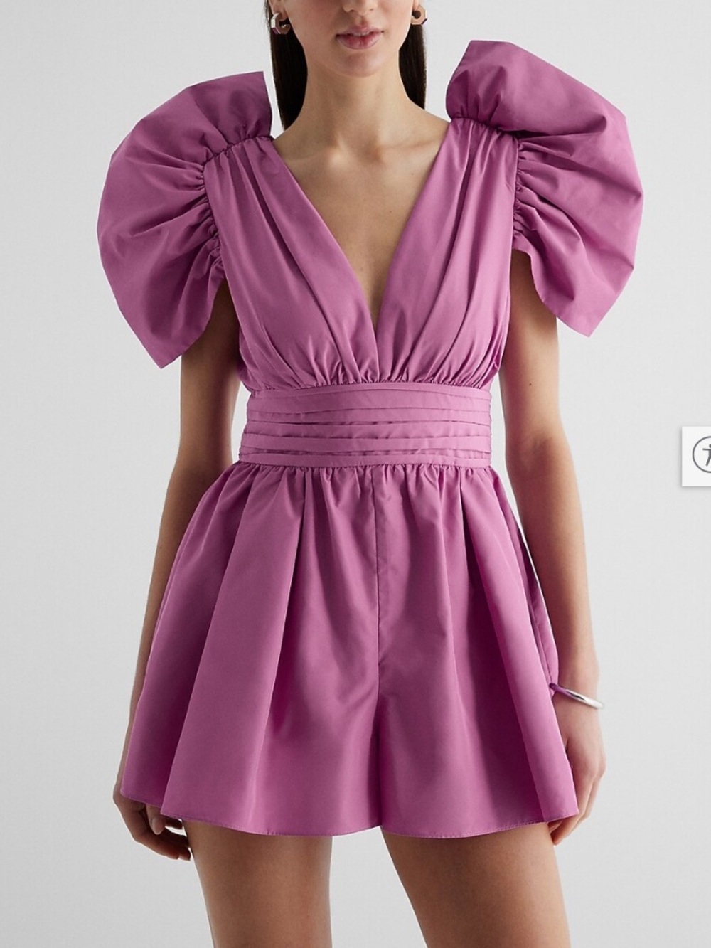 ✨ NWT Express Puff Sleeve V-Neck Pleated Romper ✨ Purple